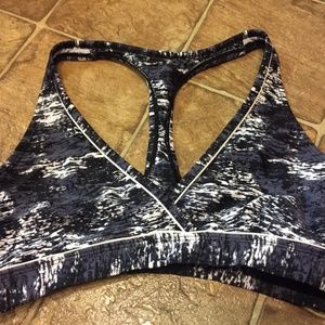 Athleta Amp It Up Black Print Running sports bra